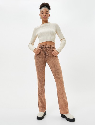 Koton Kadın Eskitilmiş Hafif İspanyol Paça Kot Pantolon Dar Kesim Standart Bel Pamuklu Cepli – Victoria Slim Jeans
